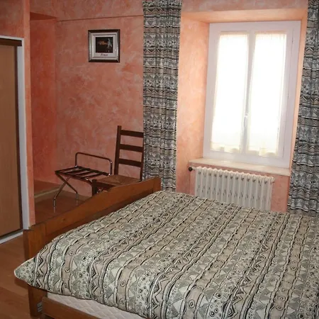 מלון Logis Restaurant Au Bon Accueil Arvieu