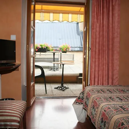 מלון Logis Restaurant Au Bon Accueil