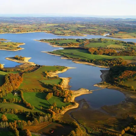 מלון Logis Restaurant Au Bon Accueil Arvieu