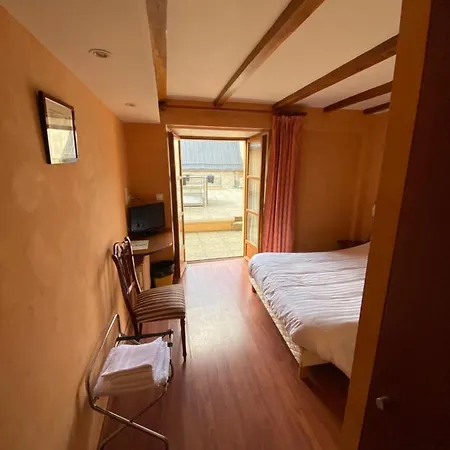 Logis Restaurant Au Bon Accueil Arvieu